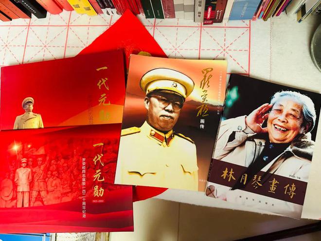 下载 (4).jpg